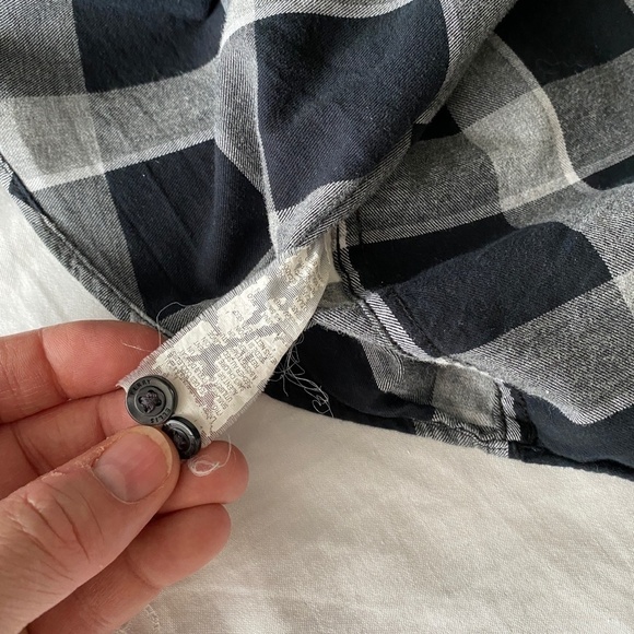 Perry Ellis Portfolio Men's Gray Plaid Long Sleeve‎ Button Up Shirt Size Medium - Picture 5 of 11